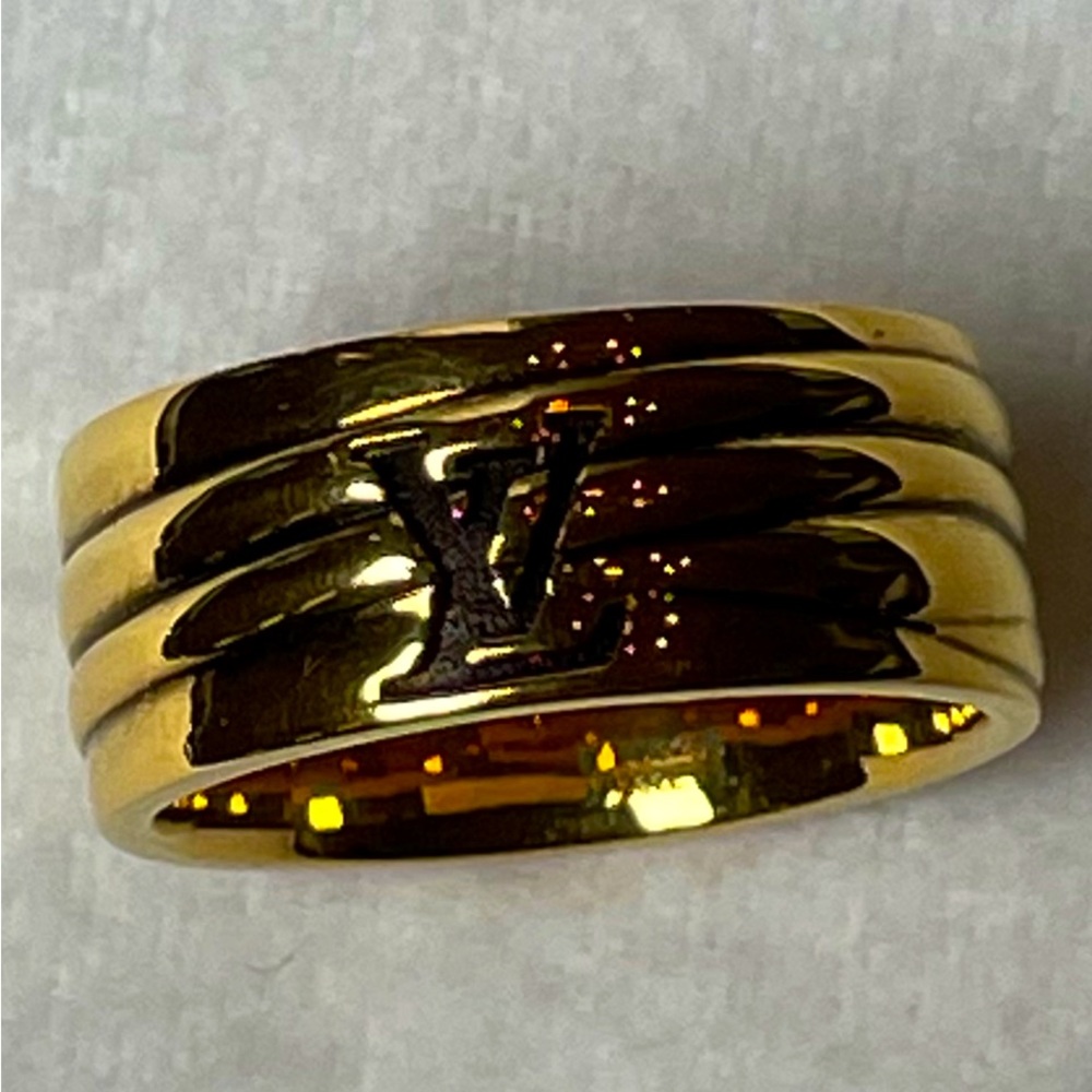 Louis Vuitton Gold Tone Damier Band Ring